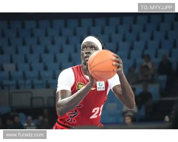 奥莫特更新社交媒体宣布离队感谢北京表示将再度重返篮球场